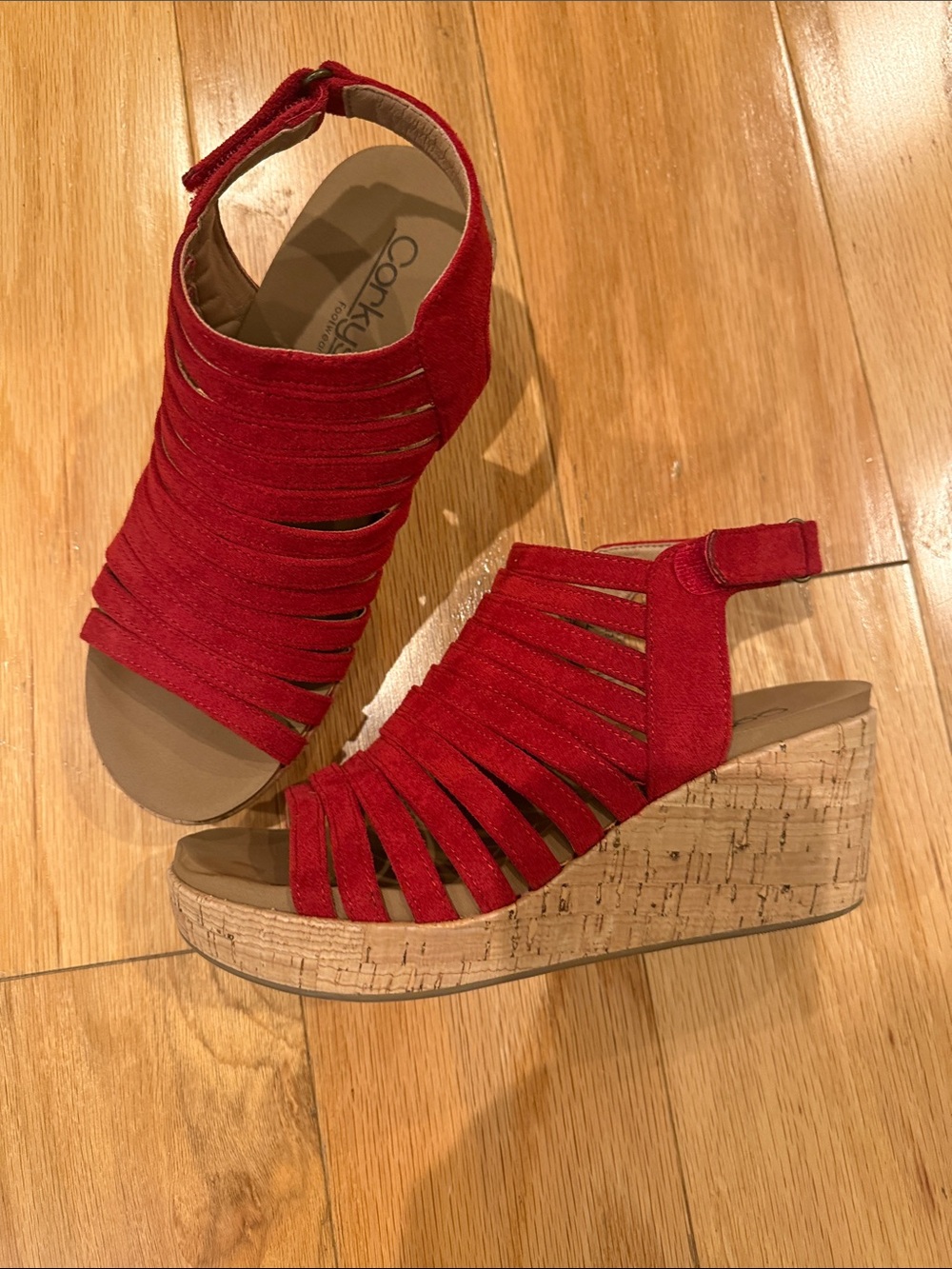 Corkys Oopsie Daisy Wedges size 7 red heel 2.5 inches